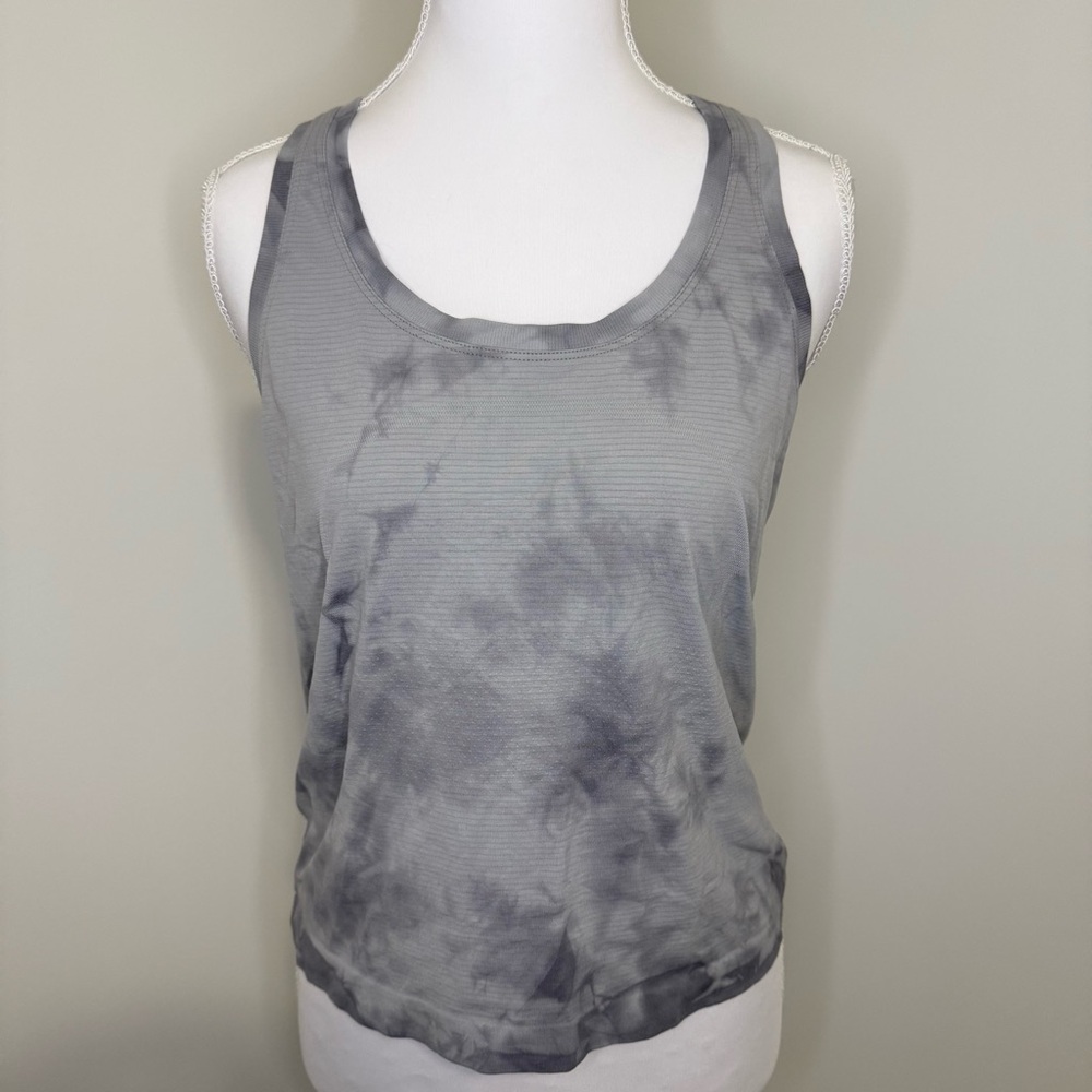 Lululemon Swiftly Tech Racerback Tank Top 2.0 - Size 8